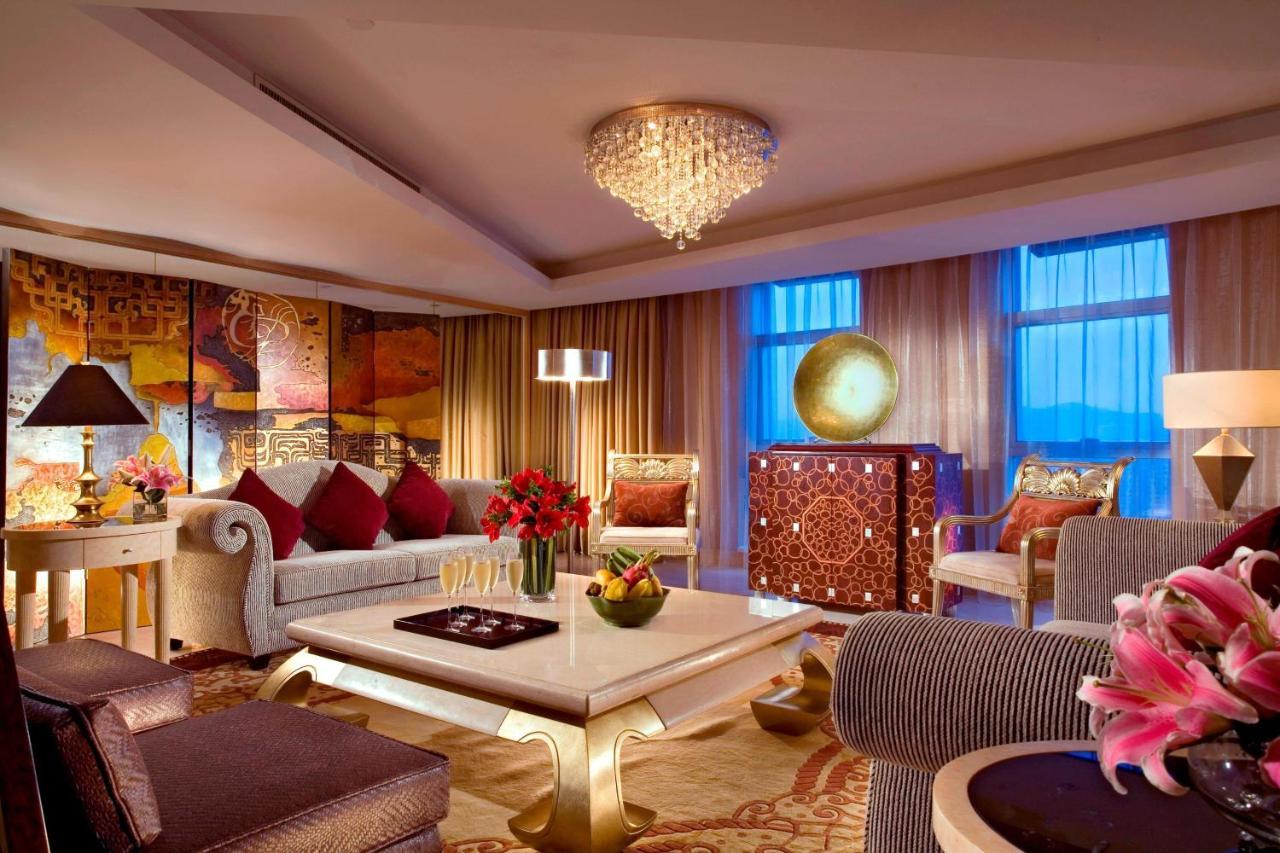 Sheraton Guiyang Hotel Экстерьер фото